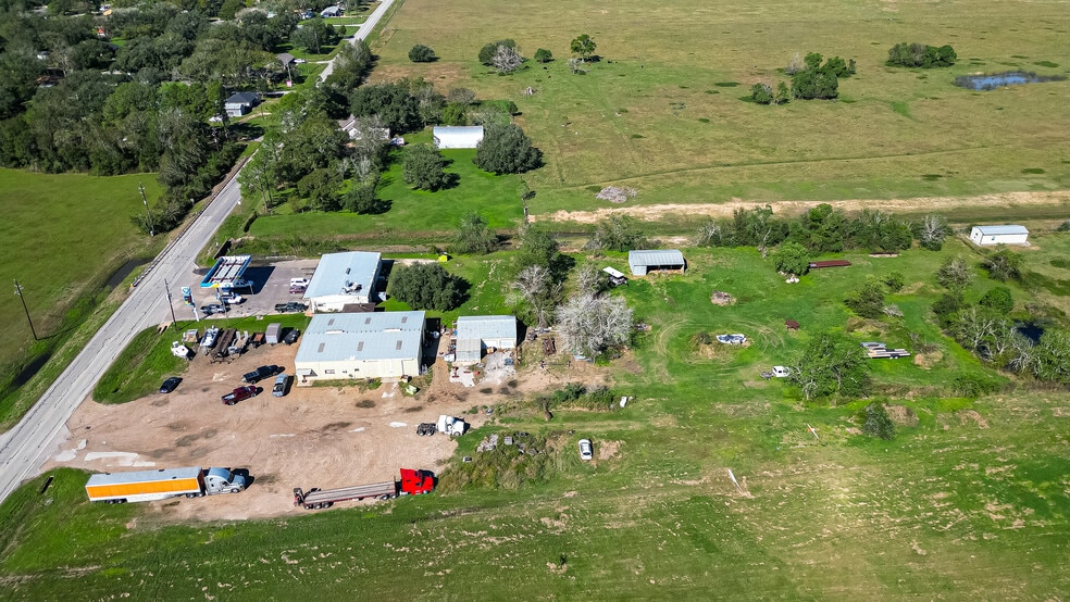 More Photos Of 8231 Main St, Needville Auto Salvage Facility For Sale
