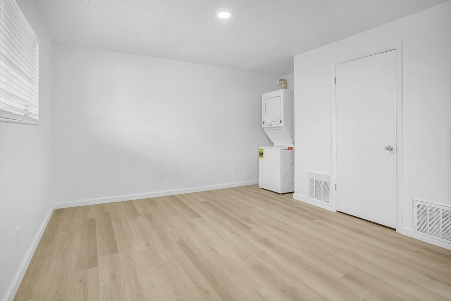 More Photos Of 254 N 700 W, Provo Apartments For Sale