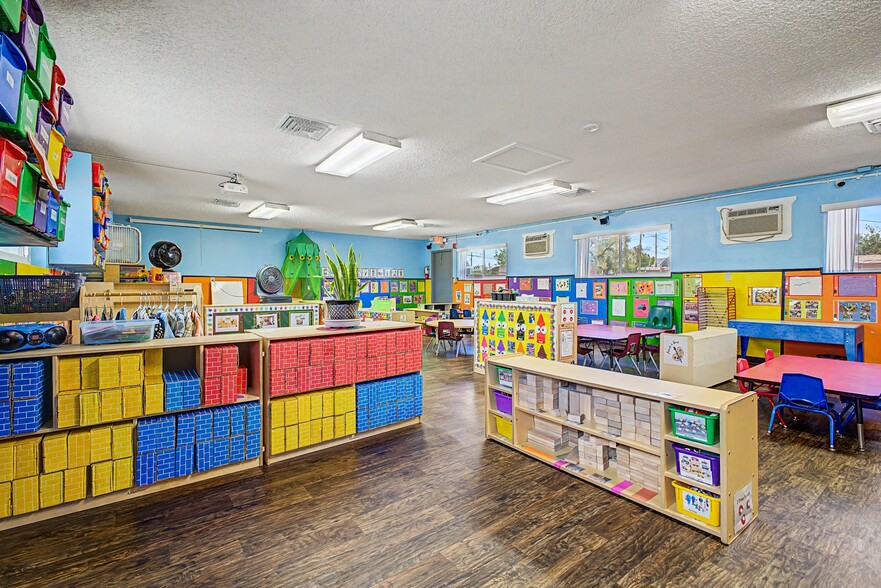 More Photos Of 3700 Vegas Dr, Las Vegas Daycare Center For Sale
