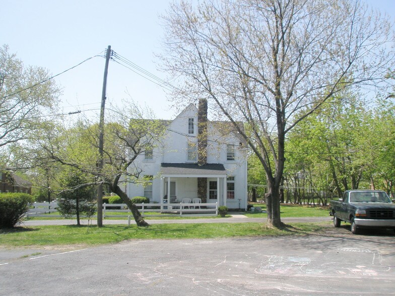 More Photos Of 3003 Philadelphia Pike, Claymont Office For Lease