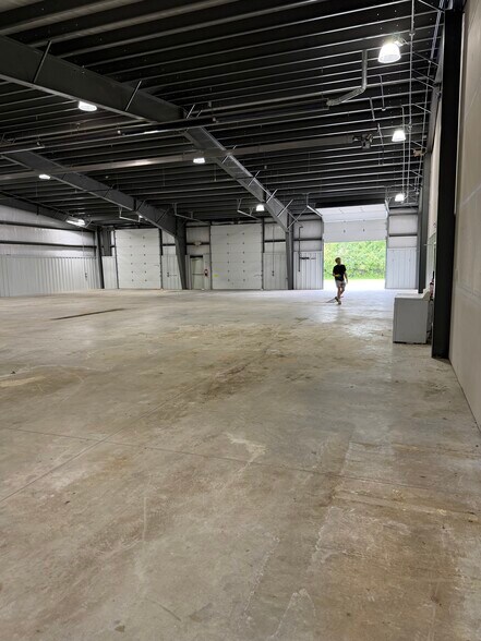 More Photos Of 3389 W US Highway 10, Ludington Freestanding For Lease