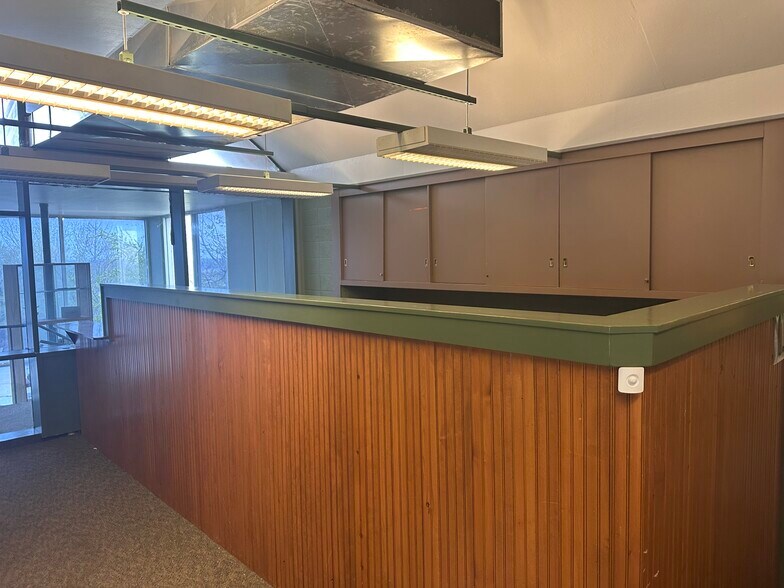 More Photos Of 4629 N Overland Trl, Laporte Unknown For Lease