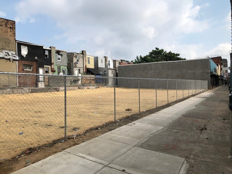 Primary Photo Of 3010 Kensington Ave, Philadelphia Land For Sale