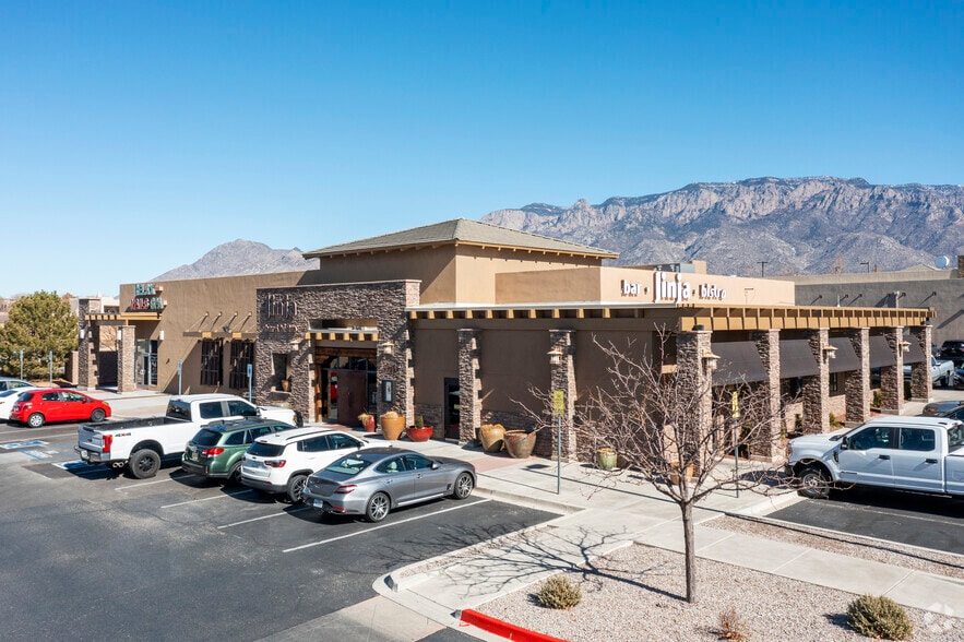 More Photos Of 8850 Holly St NE, Albuquerque Unknown For Lease