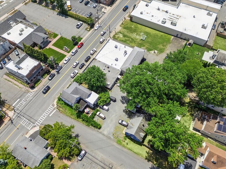 More Photos Of 483-487 Springfield Ave, Berkeley Heights Storefront For Sale