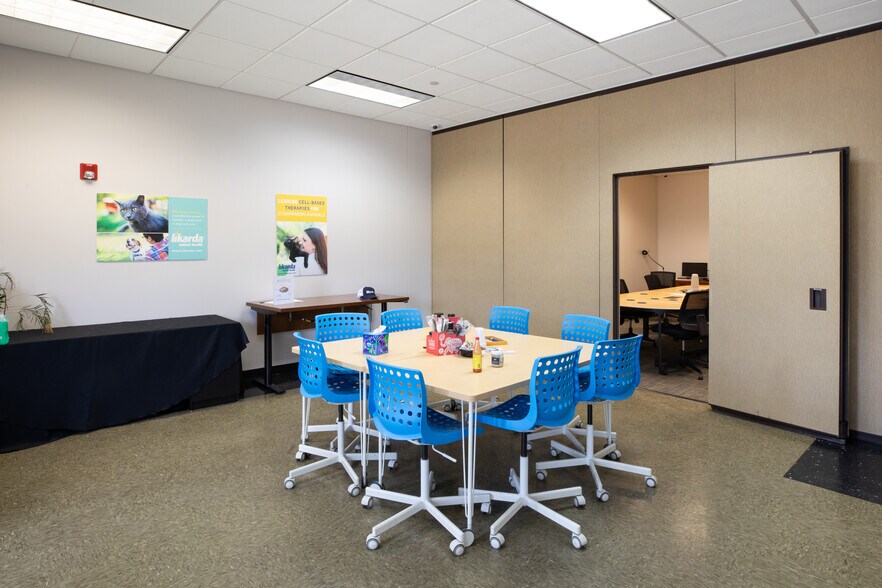 More Photos Of 10330 Hickman Mills Dr, Kansas City Office For Sale