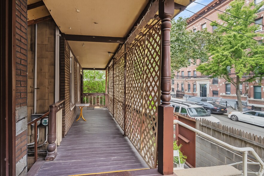 More Photos Of 350 E 193rd St, Bronx Apartments For Sale