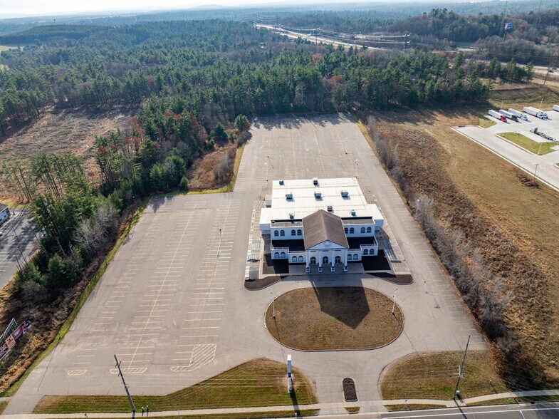 More Photos Of 430 Munroe Ave, Wisconsin Dells Theater Concert Hall For Sale