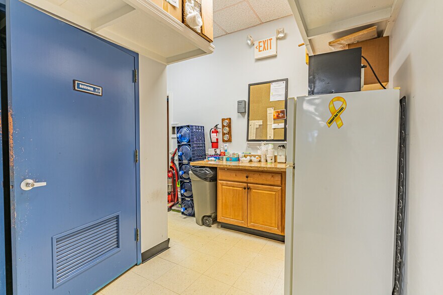 More Photos Of 1003-1031 McBride Ave, Woodland Park Medical For Lease