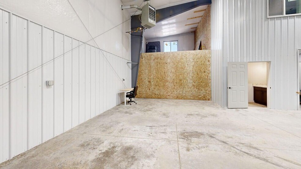 More Photos Of 3734 Crescent Lake Rd, Billings Warehouse For Sale