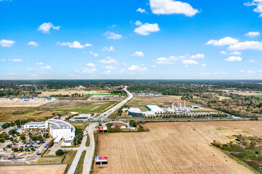 More Photos Of 22808 Hufsmith Kohrville Rd, Tomball Unknown For Lease