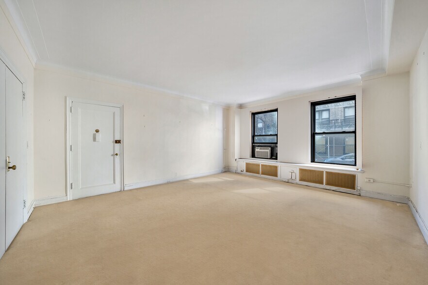 More Photos Of 262 Central Park W, New York Multifamily For Sale