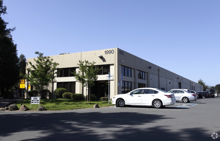 More Photos Of 1990 Olivera Rd, Concord Warehouse For Lease