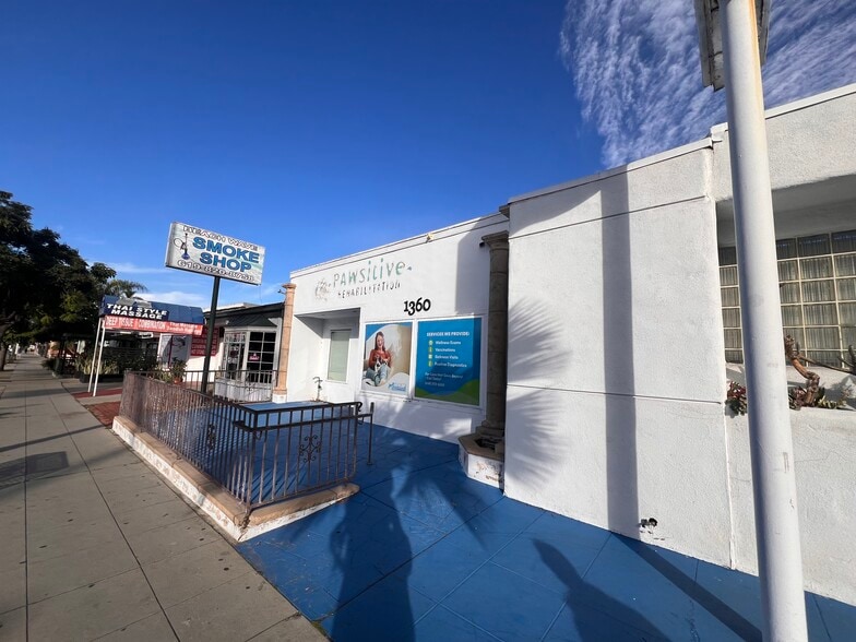 Primary Photo Of 1360 Garnet Ave, San Diego Office For Lease