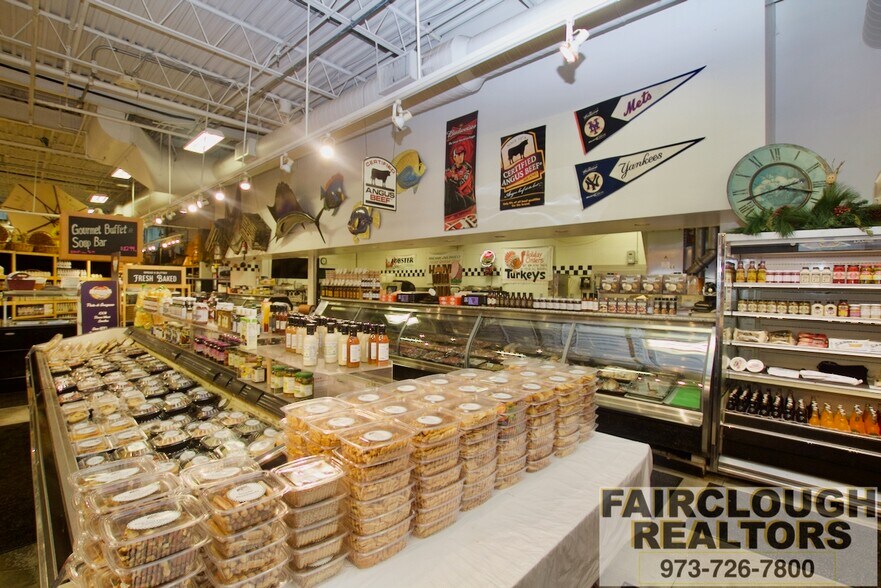 More Photos Of 182 US Highway 206, Flanders General Retail For Sale