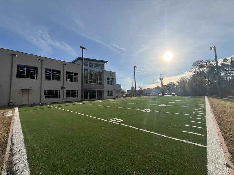 More Photos Of 1200 Pinnacle Pkwy, Covington Rehabilitation Center For Lease