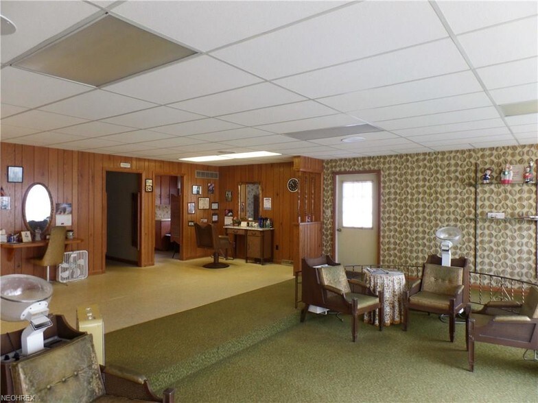 More Photos Of 128 Walter St, Bellevue Freestanding For Sale