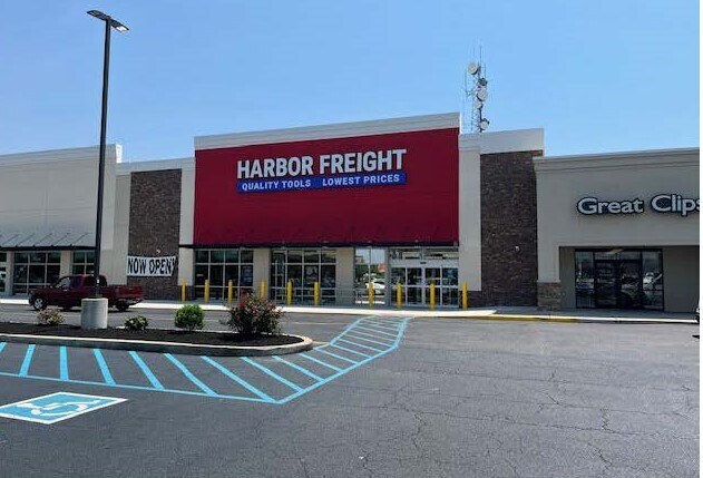 More Photos Of 600-698 N Dupont Blvd, Milford Unknown For Lease