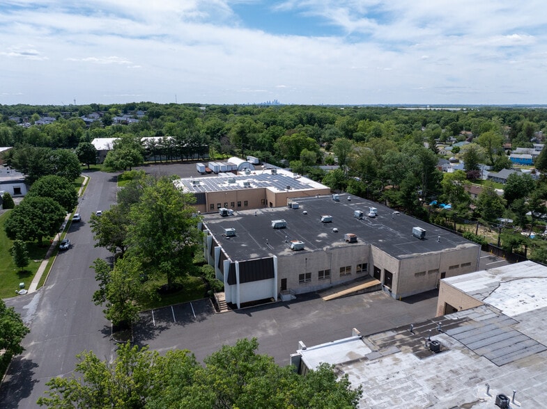 More Photos Of 1803 Underwood Blvd, Delran Warehouse For Sale