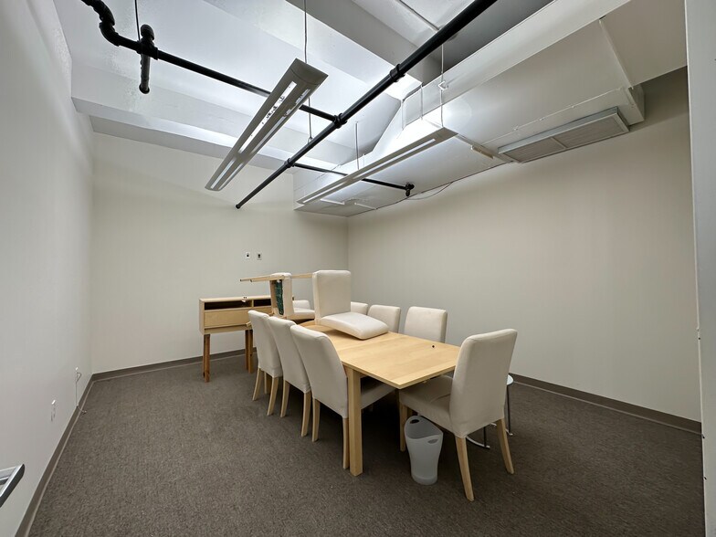 More Photos Of 111 John St, New York Office For Lease