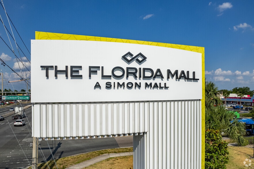 More Photos Of 8001 S Orange Blossom Trl, Orlando Department Store For Lease