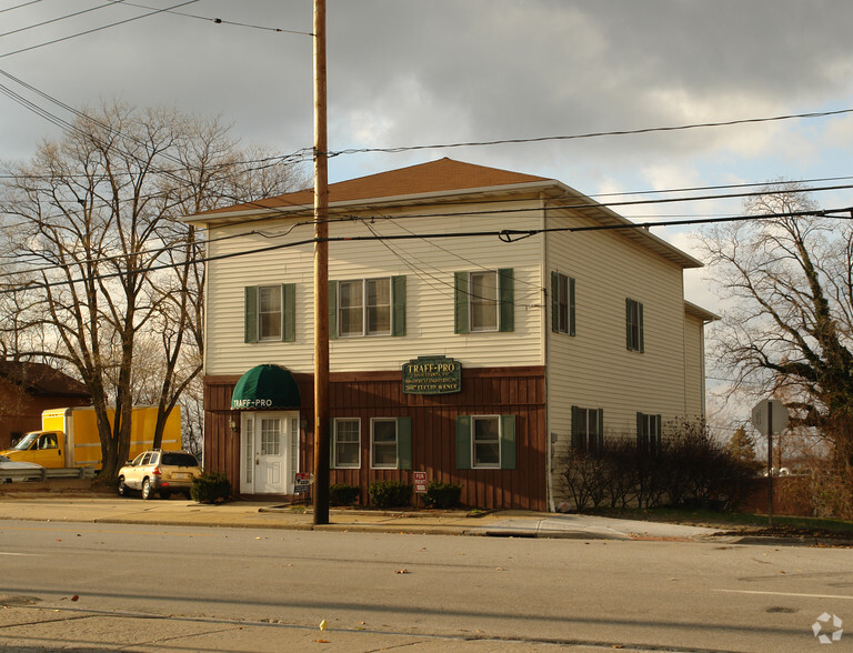 Primary Photo Of 28917 Euclid Ave, Wickliffe Office For Lease