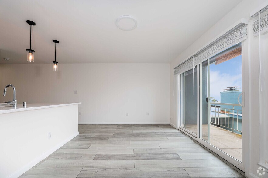 More Photos Of 1771 Highland Pl, Berkeley Apartments For Sale