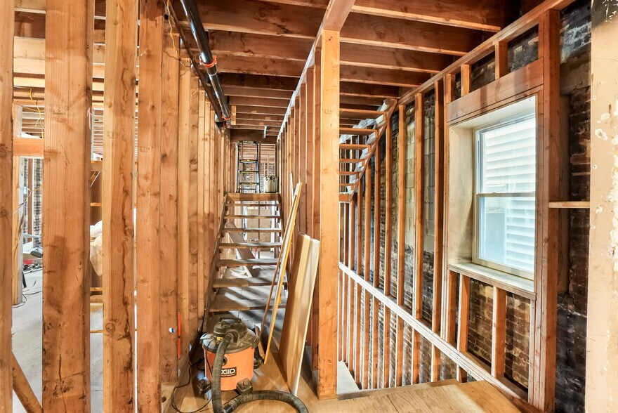 More Photos Of 81 Smith St, Perth Amboy Storefront Retail Residential For Sale