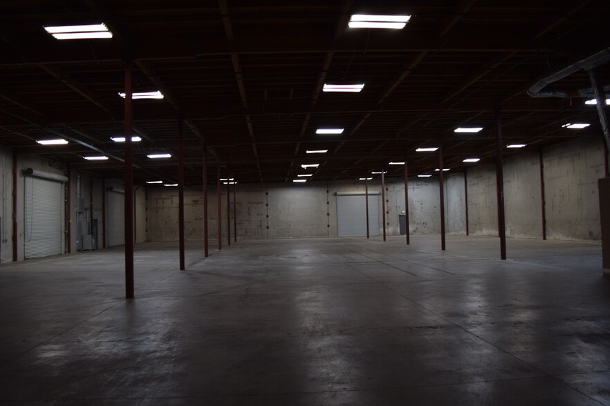 More Photos Of 750 Link Rd, Fairfield Warehouse For Lease
