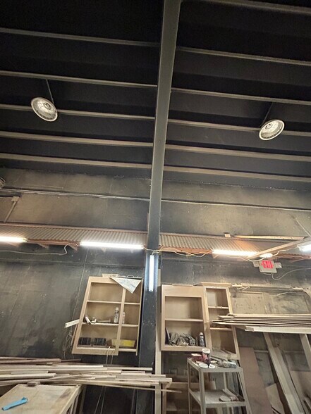 More Photos Of 10411 S US Highway 79, Palestine Warehouse For Sale