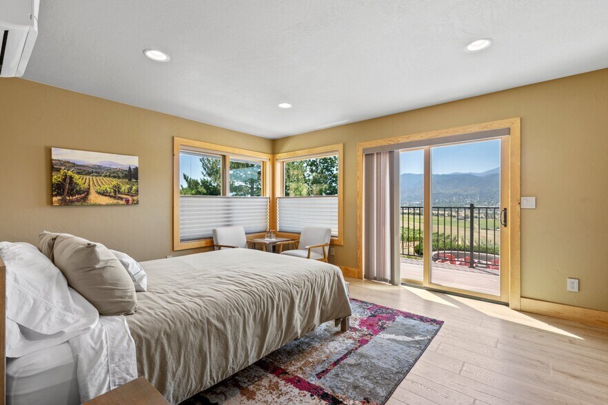 More Photos Of 1320 N Mountain Ave, Ashland Winery Vineyard For Sale