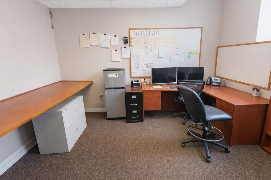 More Photos Of 7 Border St, Newton Warehouse For Sale