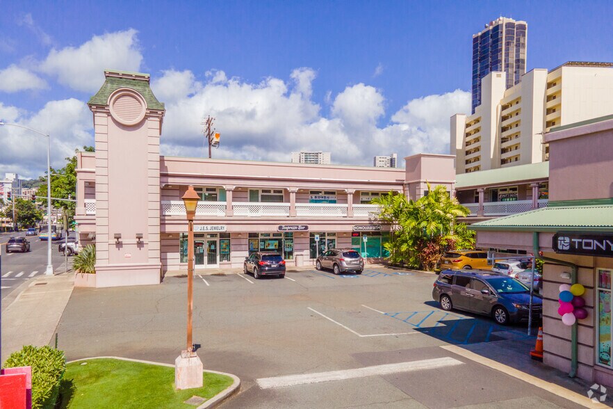 More Photos Of 735-745 Keeaumoku St, Honolulu Freestanding For Lease