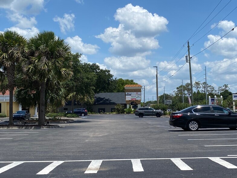 More Photos Of 1034-1050 Bloomingdale Ave, Valrico Storefront Retail Office For Sale