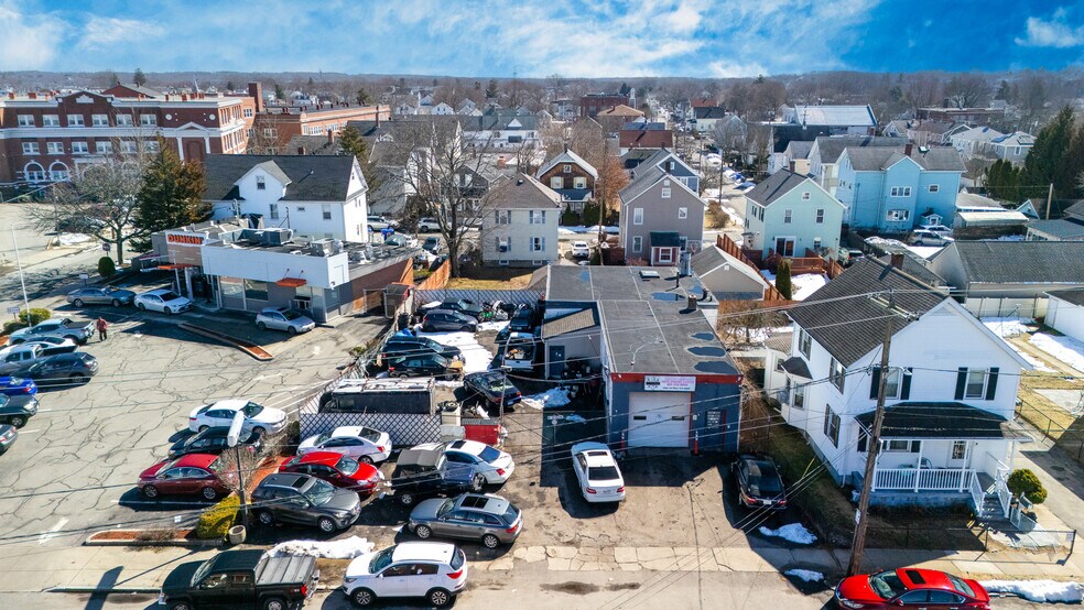 More Photos Of 47 John St, East Providence Flex For Sale