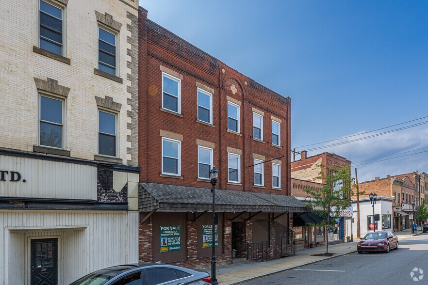 More Photos Of 465 Merchant St, Ambridge Storefront Retail Residential For Sale