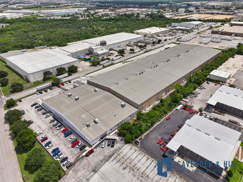More Photos Of 1400 Currency Dr, San Antonio Distribution For Sale