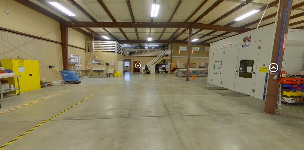 More Photos Of 1308 Ontario St, Sandpoint Warehouse For Lease