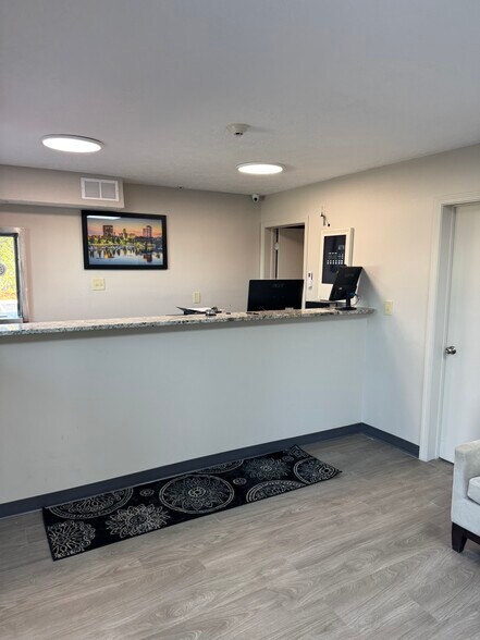 More Photos Of 2560 Center West Pky, Augusta Hotel For Sale