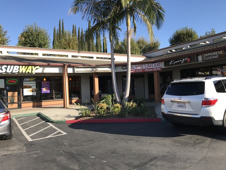 More Photos Of 21212 Bake Pky, Lake Forest Storefront For Lease