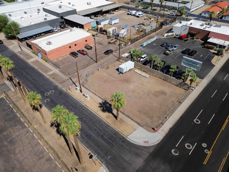 More Photos Of 718 W Polk St, Phoenix Manufacturing For Sale