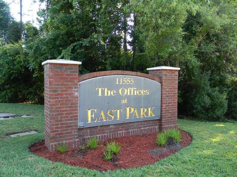 More Photos Of 11555 Central Pky, Jacksonville Medical For Lease