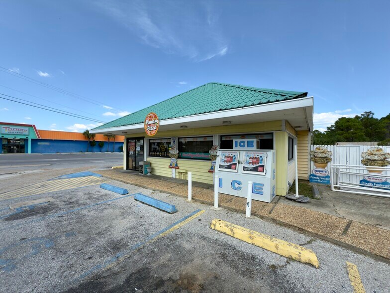 More Photos Of 12720 Front Beach Rd, Panama City Beach General Retail For Lease