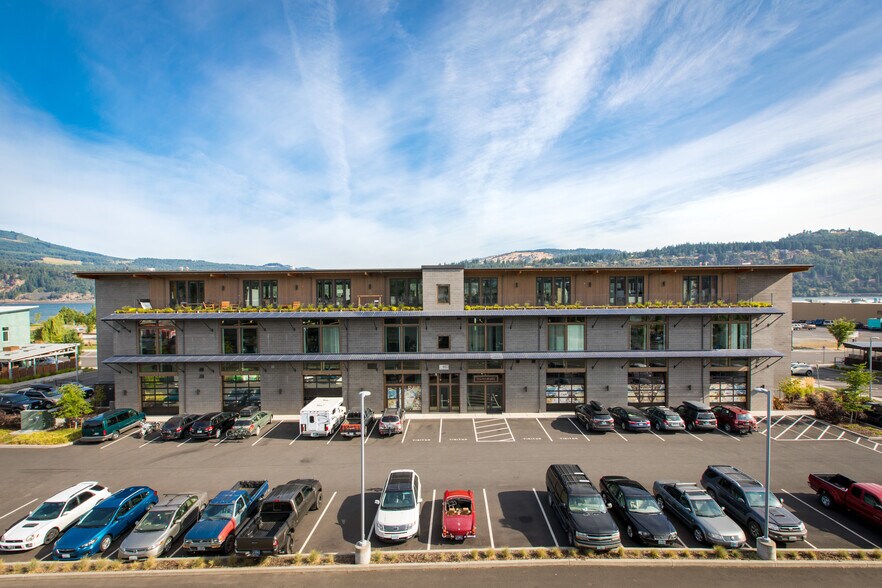 More Photos Of 603 Portway Ave, Hood River Loft Creative Space For Lease