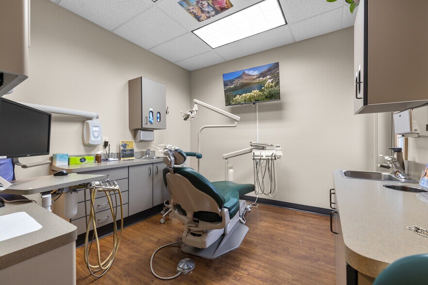 More Photos Of 195 Commons Loop, Kalispell Medical For Sale