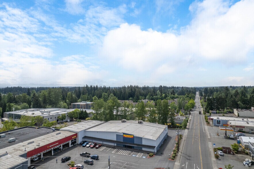 More Photos Of 710 SE Everett Mall Way, Everett General Retail For Lease
