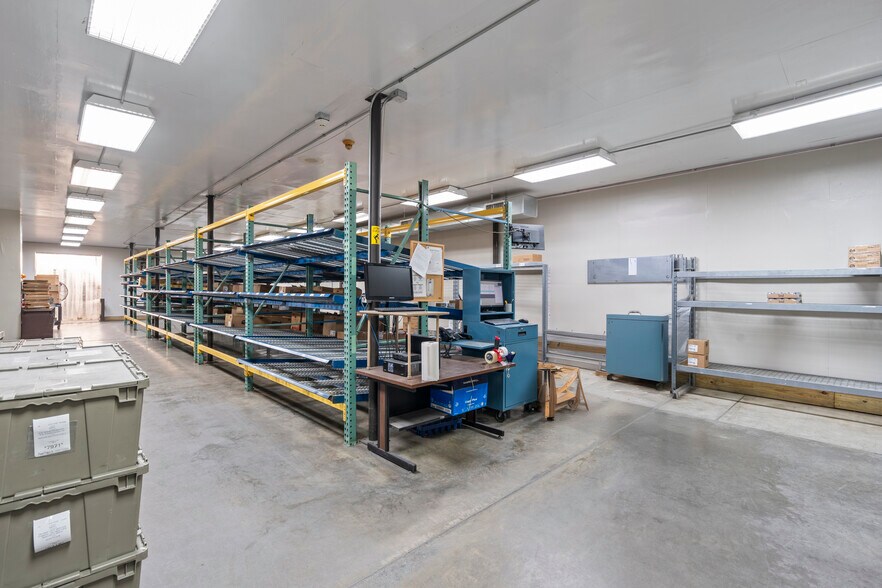 More Photos Of 108 Stallcup Dr, Sikeston General Retail For Sale