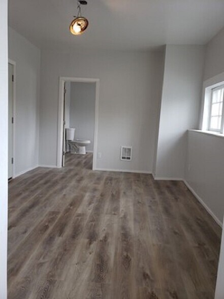 More Photos Of 6476 Kootenai St, Bonners Ferry Apartments For Sale