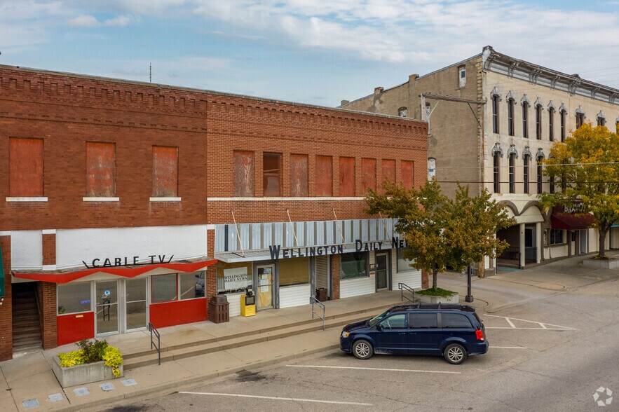 Primary Photo Of 113 W Harvey Ave, Wellington Office For Sale