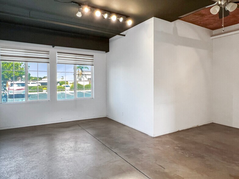 More Photos Of 1450-1470 W 9th St, Upland Loft Creative Space For Lease